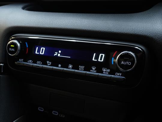 Mazda 2 HYBRID Photo c2d6172e-6b29-46c8-a5ae-069f79692f33.jpg