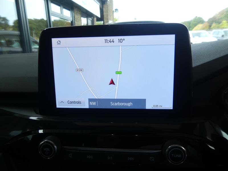 Ford Kuga Photo c2d9fd39-9d70-43ee-b573-e5ca85abfccf.jpg