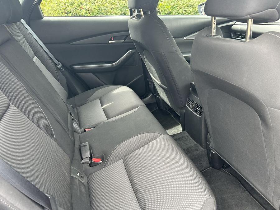 Mazda CX-30 Photo c2daa932-c574-47f4-bebe-4cdd5cd59457.jpg