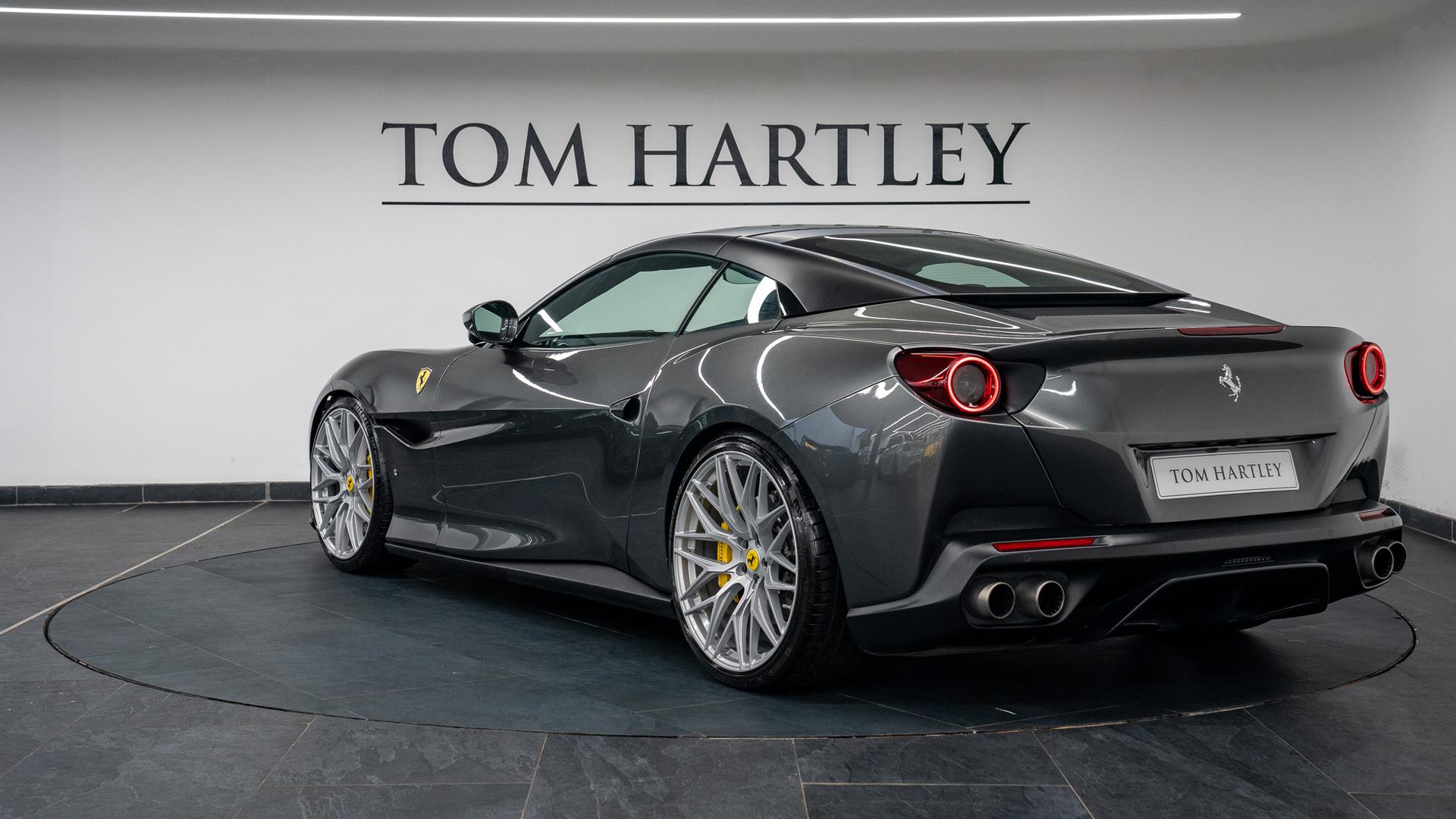 Ferrari Portofino Photo c2e8aa1f-c4af-4f52-b657-9924f4593397.jpg
