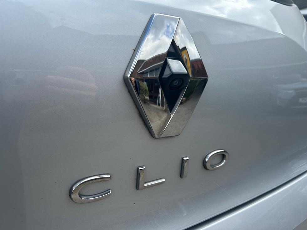 Renault Clio Photo c2eb1cee-cb9c-4ea7-9c79-e052f3043f79.jpeg