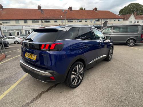 Peugeot 3008 Photo c2f63bce-d1cf-4c86-815a-05bd2c0d80e5.jpeg