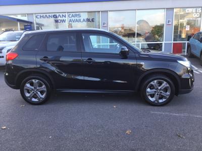 Suzuki Vitara Photo 1