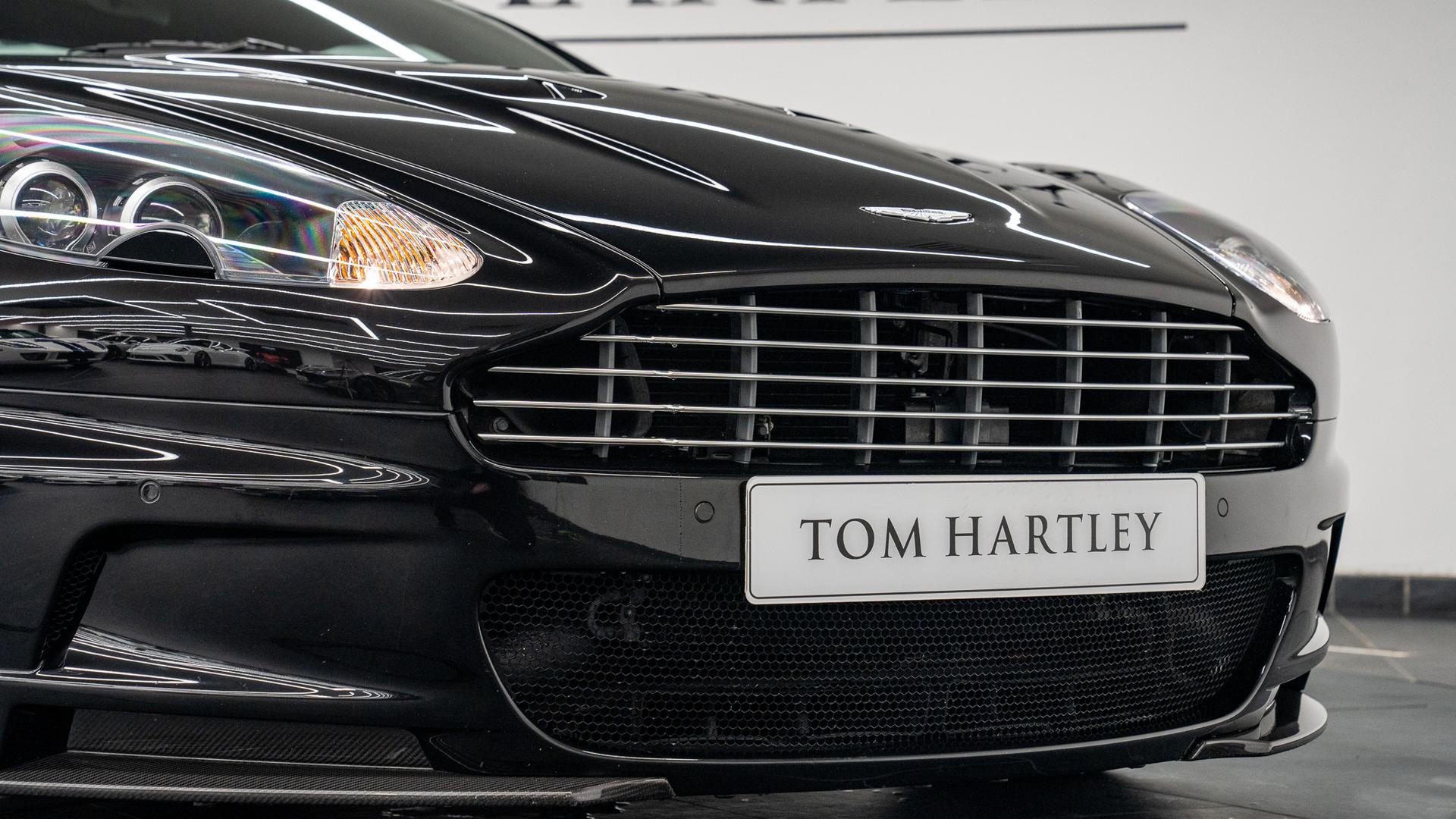 Aston Martin DBS Photo c30281fc-23c2-44ce-bfe4-887e2743b675.jpg