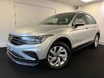 Used 2022 Volkswagen Tiguan 1.5 TSI Life SUV 5dr Petrol Manual Euro 6 (s/s) (150 ps) at Hodgson Car Sales