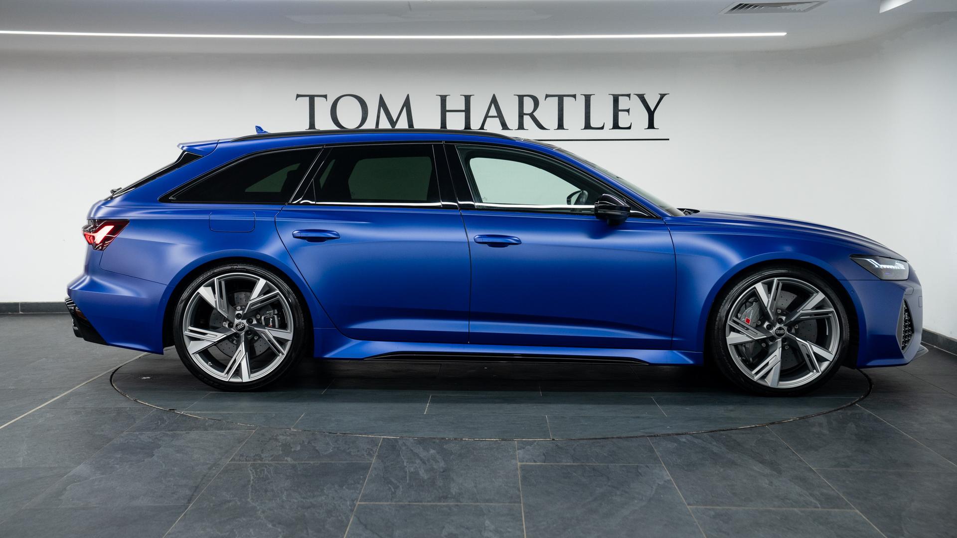 Audi RS6 Avant Photo c311f2fe-e113-4c97-9bce-4d1e9685422f.jpg