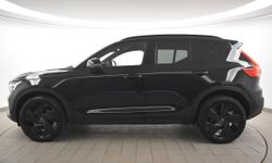 Volvo XC40 Photo 3