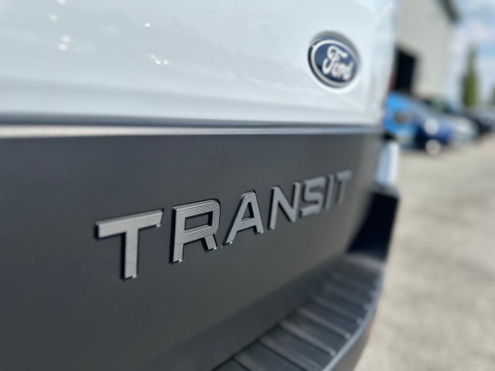 Ford Transit Trend Photo c31d26b2-c20b-4b18-a809-db8a8eecd6a6.jpg