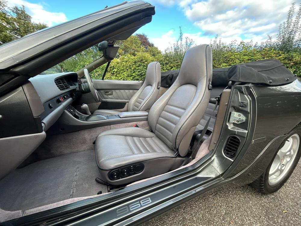 Used Porsche 968 Cabriolet K268BJH 36