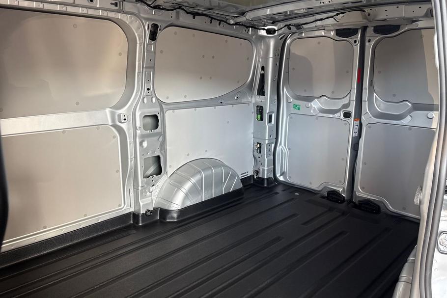 Used Ford TRANSIT CUSTOM CUSTOMPHEV03 5