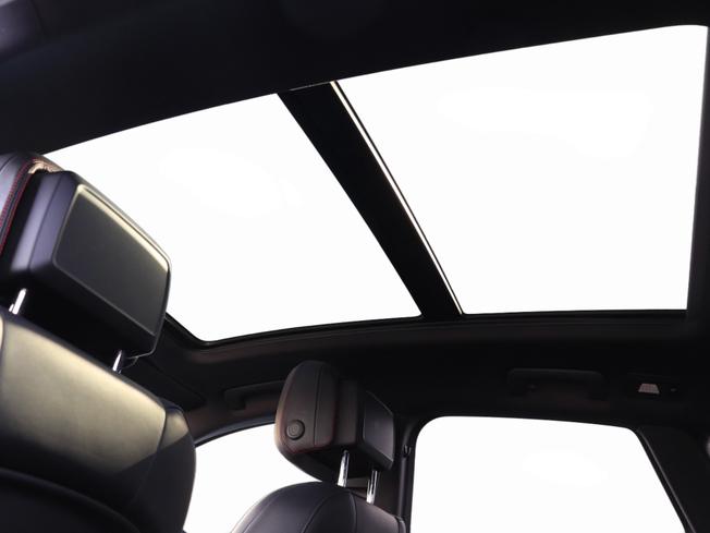 PORSCHE Macan Photo 9