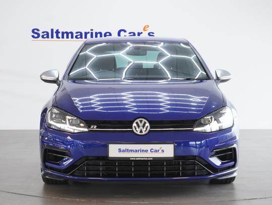 Volkswagen Golf Photo c3308e28-1f5e-44ca-b268-202a4f4fbc24.jpg
