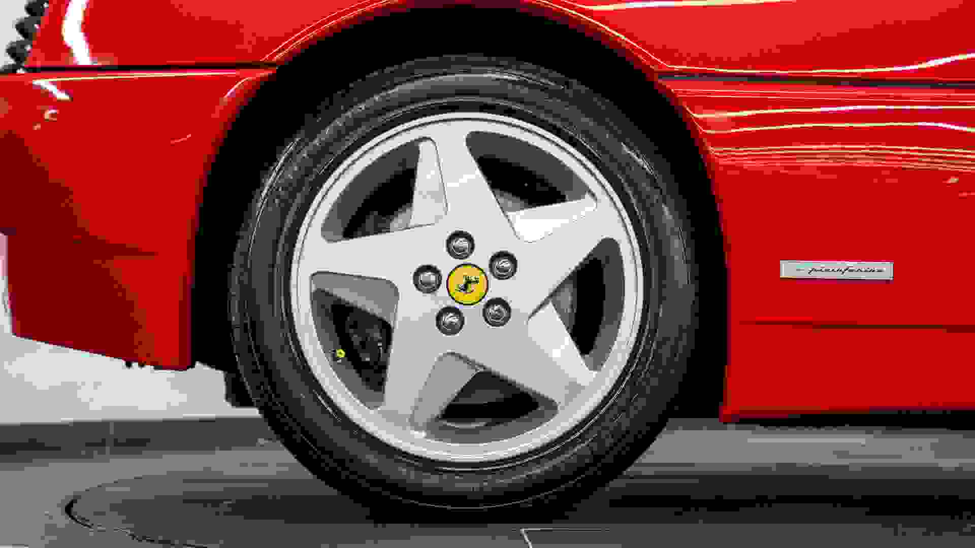 Ferrari 348 Photo c34a2e71-8e67-42fc-800e-f928a0b3a544.jpg
