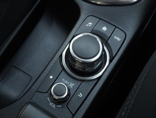 Mazda 2 Photo c3563a74-7a4a-4793-93a0-654d86cd2822.jpg