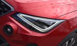 SEAT ARONA Photo 9