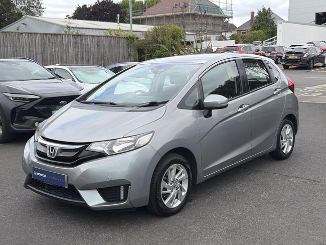 Honda Jazz Photo c36810b7-bef9-4bcf-b1b2-925454121874.jpg