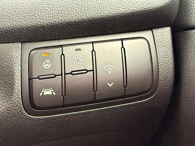 Kia Ceed Photo c38d51a2-53bb-41a1-9848-222775c8589e.jpg