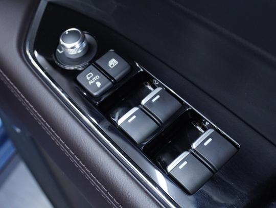 Mazda CX-5 Photo c3bd9370-7efc-4156-8115-7feffcd0ffe5.jpg