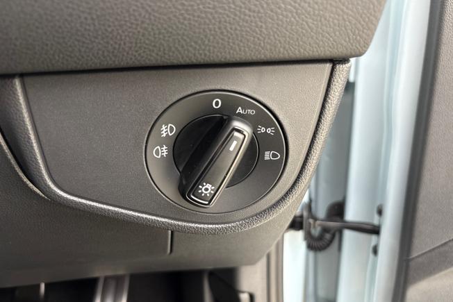 VOLKSWAGEN  Polo Photo 30