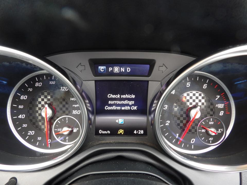 Used Mercedes-Benz SLC AD19DZJ 28