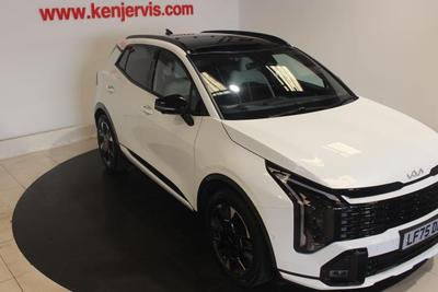 Used 2026 Kia Sportage 1.6 T-GDi HEV GT-LINE S Fusion White at Kia Motors UK