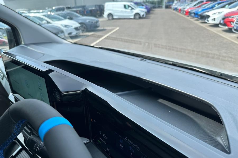 Ford TRANSIT CUSTOM Photo c3e979c5-a718-4585-b20c-61bebfe1b96f.jpg