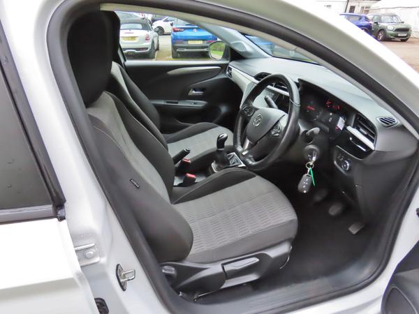 Used Vauxhall Corsa AJ22YHY 17