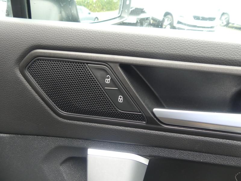 Volkswagen Tiguan Photo c4004d83-eb09-4827-9b04-6b898b71b261.jpg
