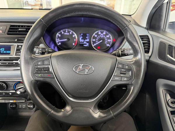 Used Hyundai i20 VF15AXW 13