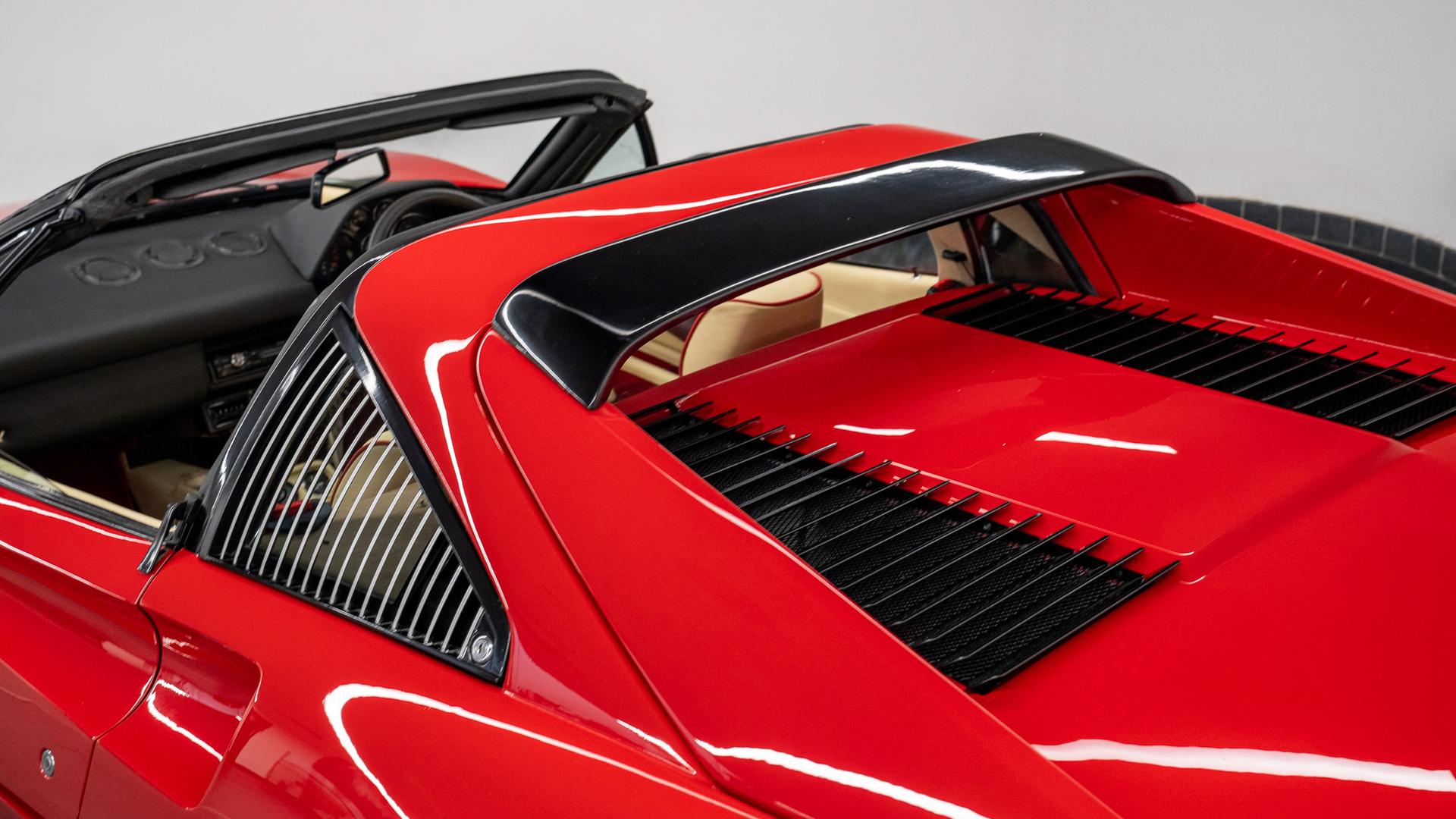 Ferrari 308 Photo c4168e63-19dd-4549-836f-9f9b38168a3d.jpg