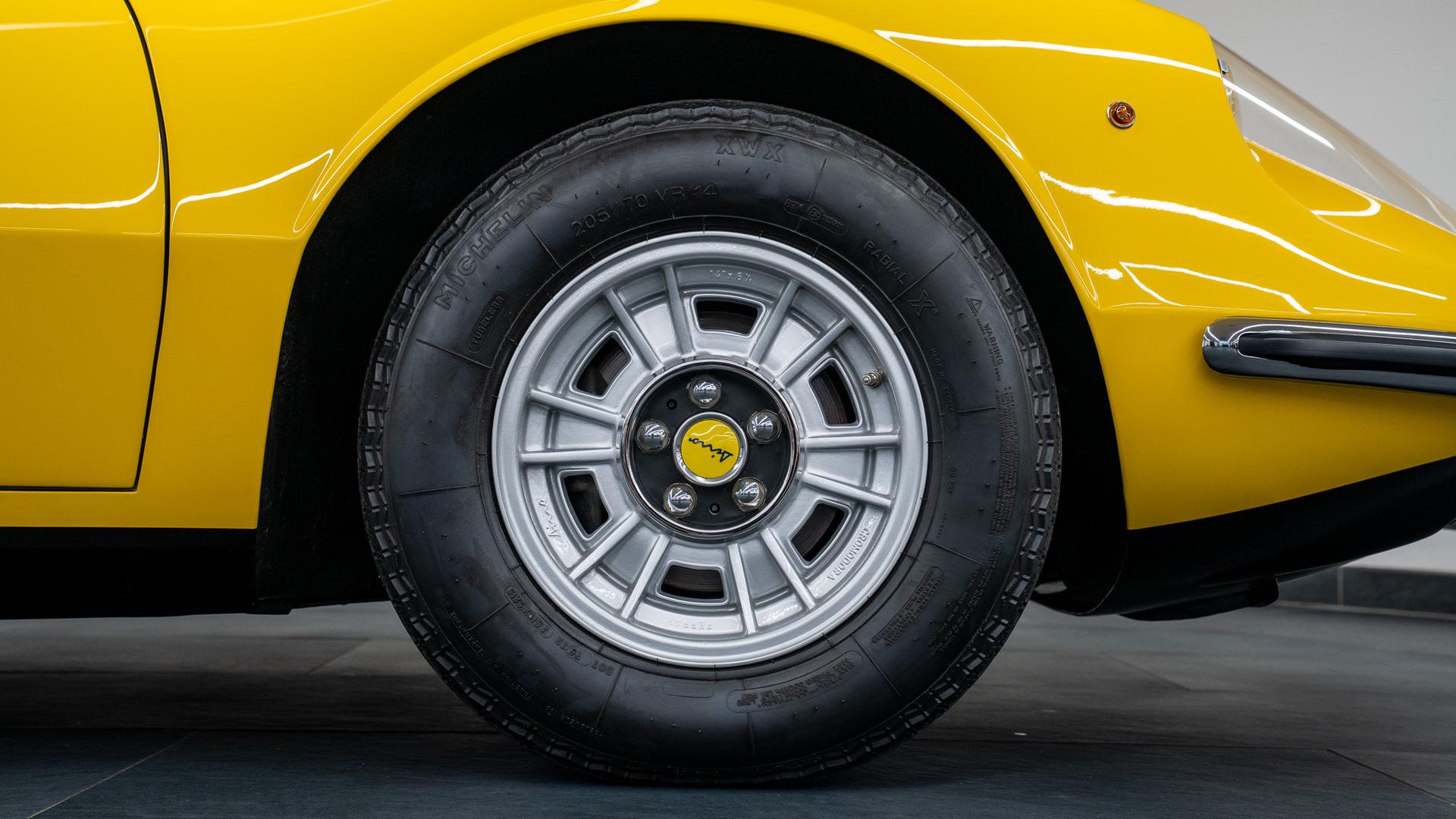 Ferrari Dino Photo c41a0eb4-df94-4571-98b9-61788016dc4b.jpg