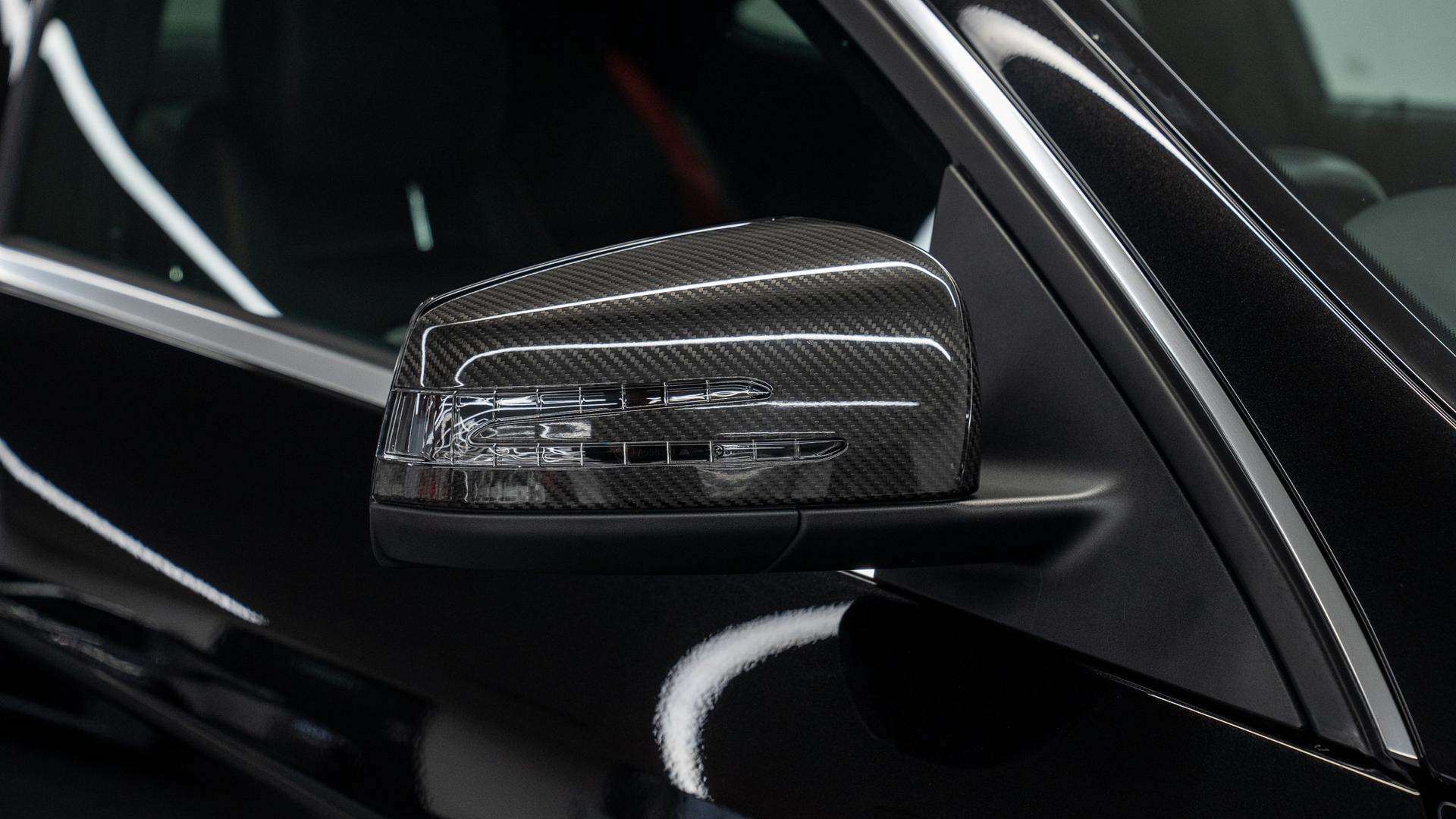 Mercedes-Benz C63 AMG Photo c435c712-1381-430a-968f-8e3642525b1e.jpg