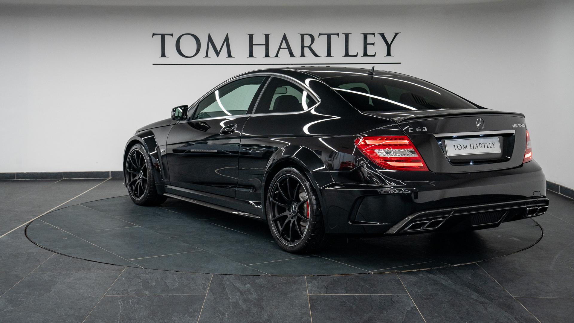 Mercedes-Benz C63 AMG Photo c43f8206-a764-44e7-a3c4-ccea67e7ecce.jpg