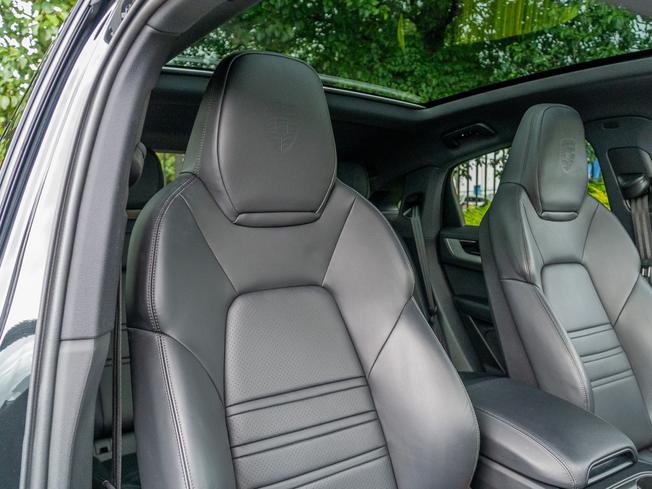 PORSCHE Cayenne Photo 11