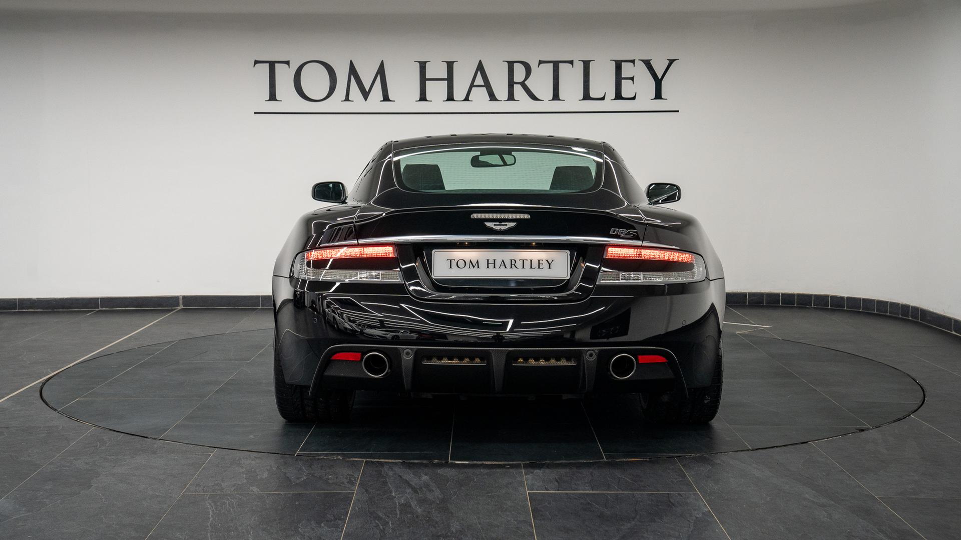 Aston Martin DBS Photo c4453ad0-e550-4564-b7db-a6cb7787d1f4.jpg