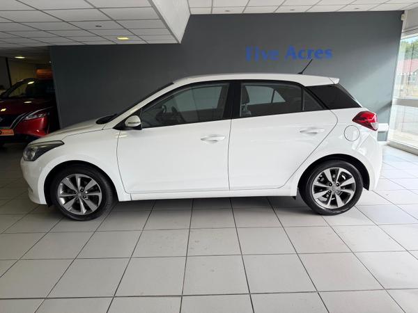 Used Hyundai i20 VF15AXW 9