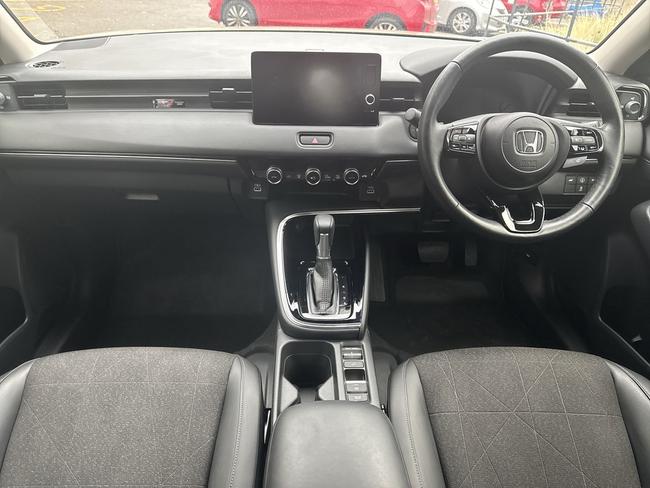 Honda HR-V Photo c44ad429-05e9-481f-bd44-2c88dc05e6dc.jpg
