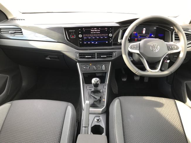 VOLKSWAGEN Polo Photo 40