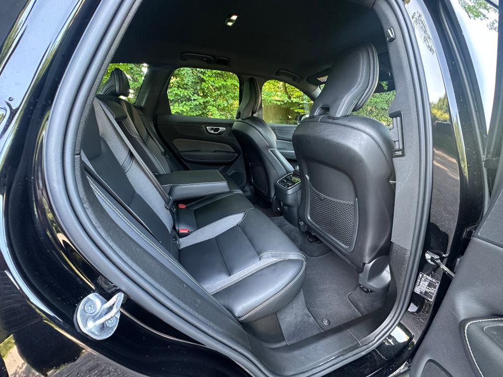 Used Volvo XC60 FG23YCY 23