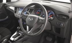 Vauxhall CROSSLAND Photo 2