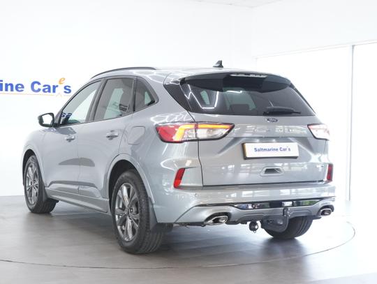 Ford Kuga Photo c48a4b5a-929a-469a-ba37-ff4aea450018.jpg