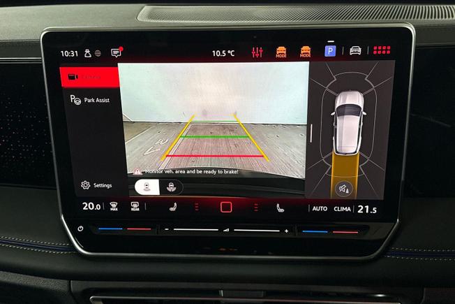 VOLKSWAGEN Tiguan Photo 21
