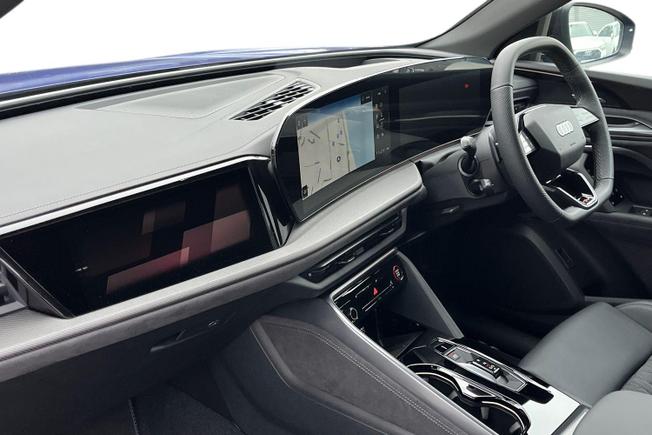 AUDI Q5 Photo 2