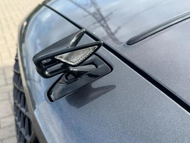 BENTLEY Flying Spur Photo 18