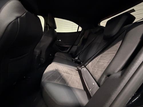 Vauxhall Mokka Photo c4a9398a-5905-4d65-8cca-7547b8d3dd6c.jpeg