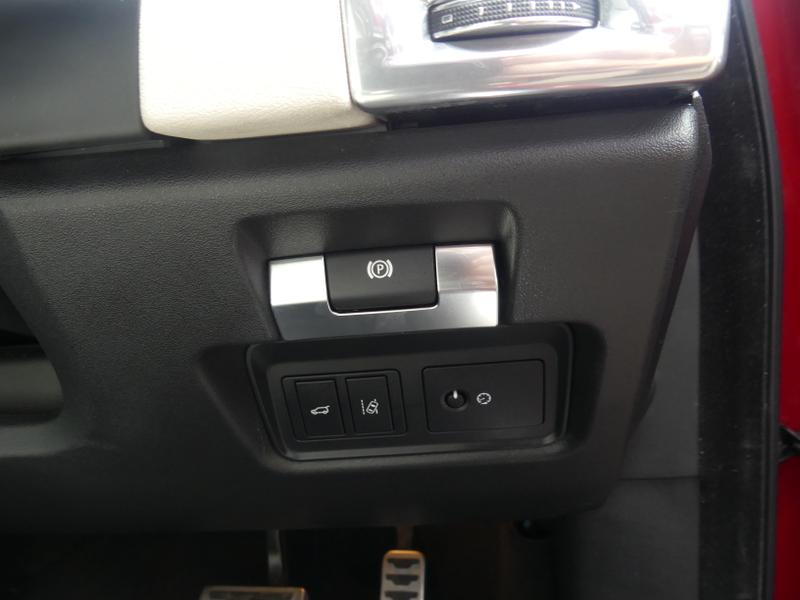 Jaguar E-PACE Photo c4ab5039-a123-4c8f-8c93-800dada94460.jpg