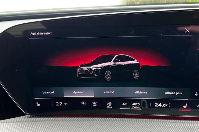 AUDI Q5 Photo 24