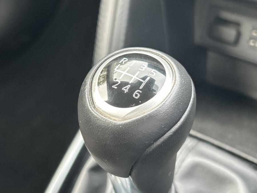 Mazda Mazda2 Photo c4b47b82-f247-454b-b0e6-103f0cdefa45.jpg