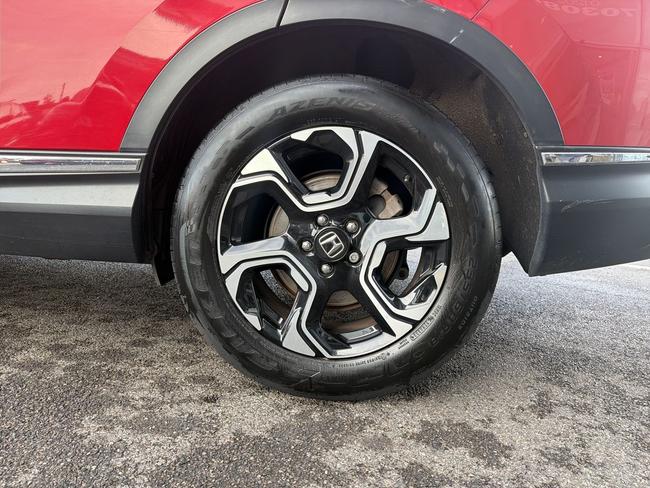 Honda CR-V Photo c4bda03f-e340-47ad-8e80-cd09ddd01961.jpg