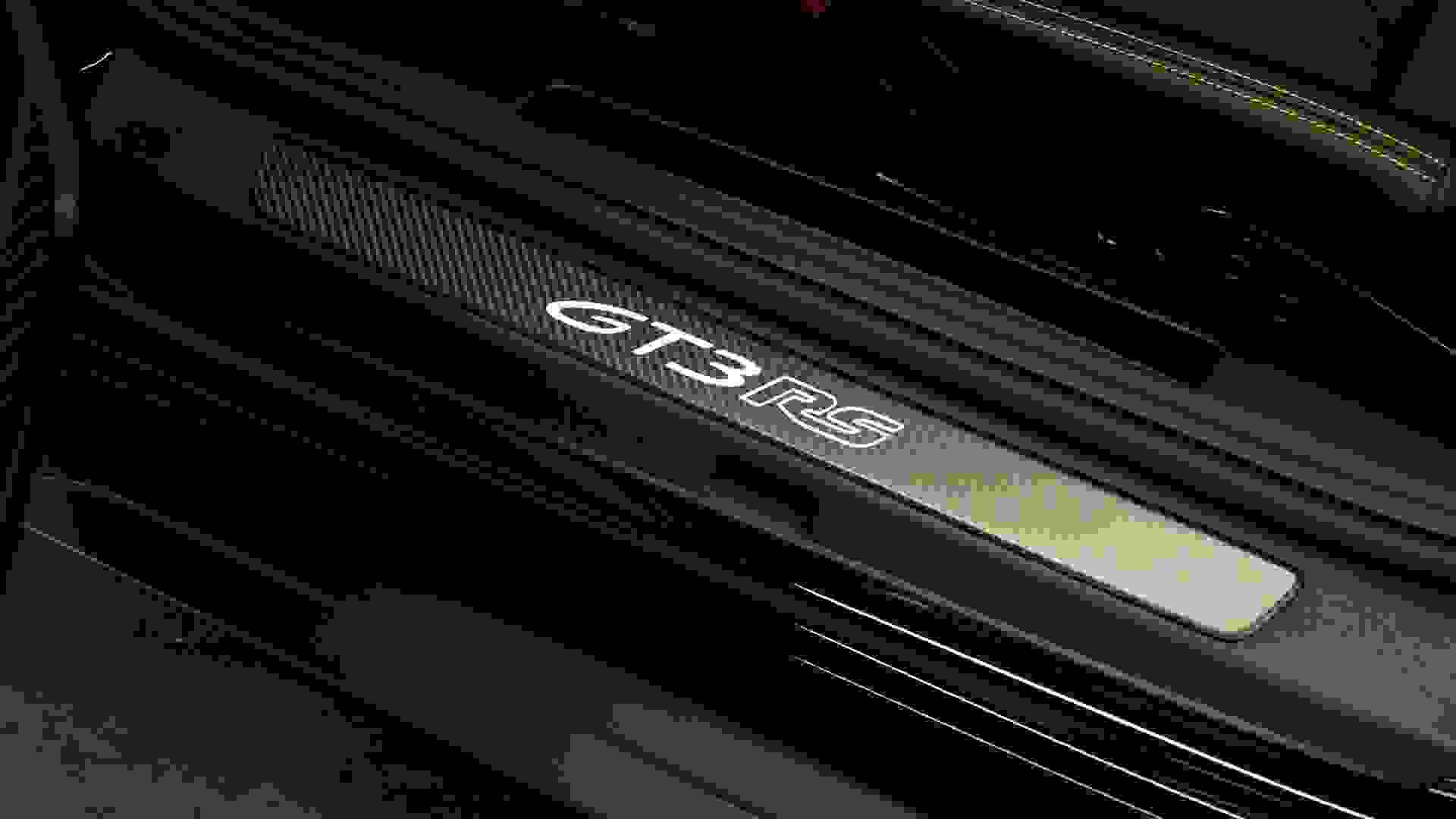Porsche GT3 RS Photo c4c789fd-242a-41d3-822d-f6b5cbe9da67.jpg